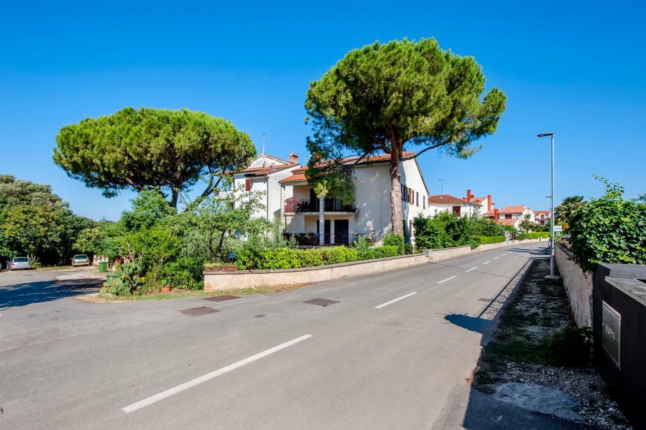 Apartment Nika Rovinj Exteriör bild