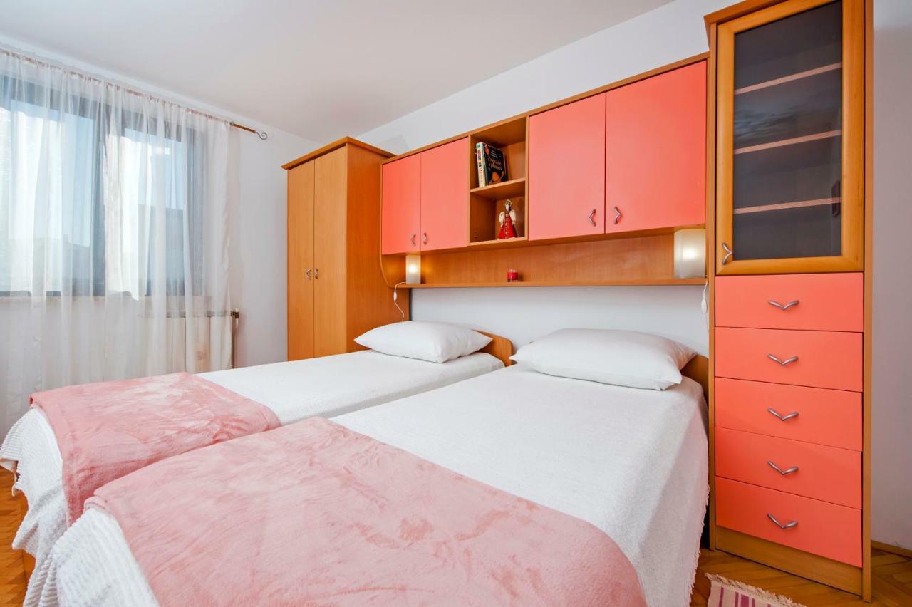 Apartment Nika Rovinj Exteriör bild