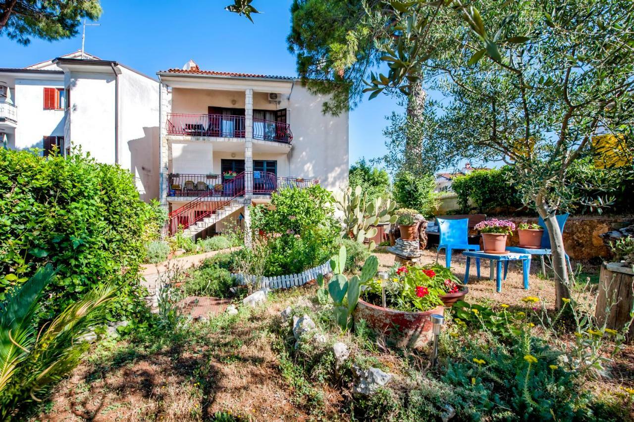 Apartment Nika Rovinj Exteriör bild